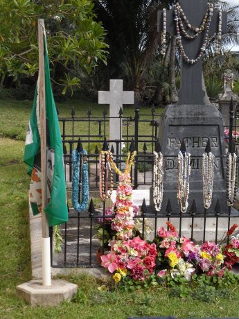 Fr. Damian Grave